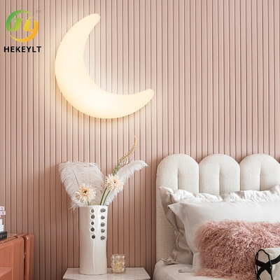 Minimalistyczny księżyc kinkiet pokój dziecięcy tło sypialnia lampka nocna do nauki