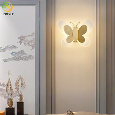 LED Butterfly Nowoczesna lampa ścienna Cała miedź Żel krzemionkowy Materiał Kolor mosiądzu