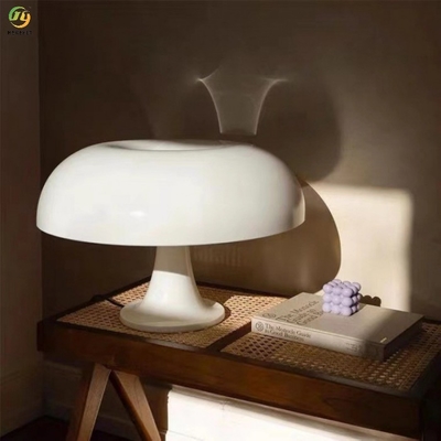 Klasyczna duńska lampa grzybkowa z poliwęglanu Biało/pomarańczowa Lampka nocna do sypialni 320mm
