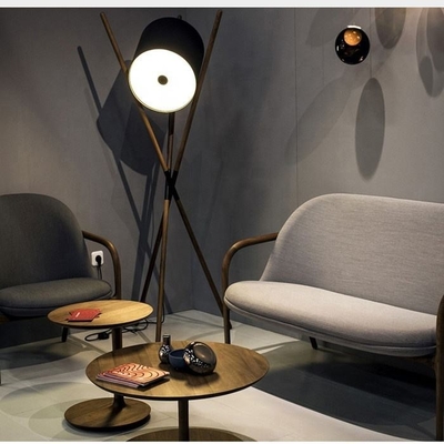 Orzechowa skórzana lampa podłogowa LED do salonu Nordic Duński styl 58x173cm