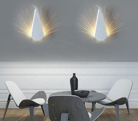 Iron Led Post Modern Wall Light Lampy do salonu 14 X 36 CM