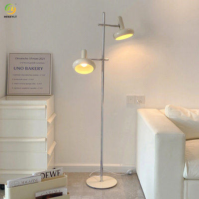 Kremowa regulowana lampa podłogowa do sypialni salonu z podświetleniem na żywo