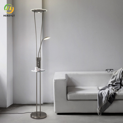 Postmodernistyczna nowoczesna minimalistyczna lampa LED z metalu Luksusowa regulowana podłogowa lampa do czytania o podwójnej głowie