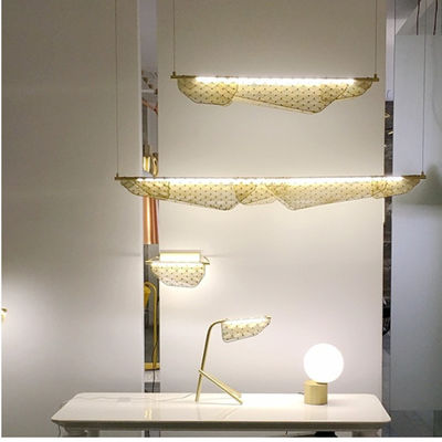 Nowoczesna lampa wisząca LED w kolorze szampańskiego złota z metalową siatką dla domu